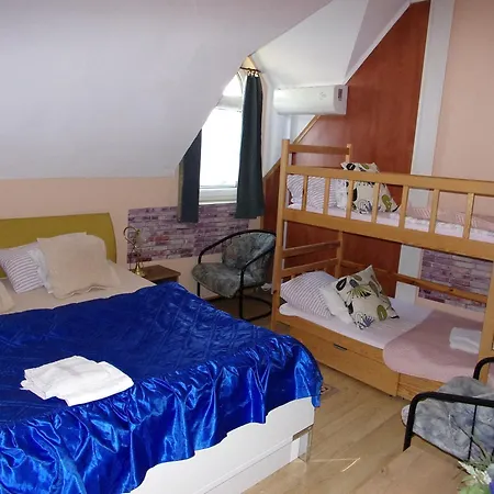 فندق مبيت وإفطار Laguna Panzio Szántód