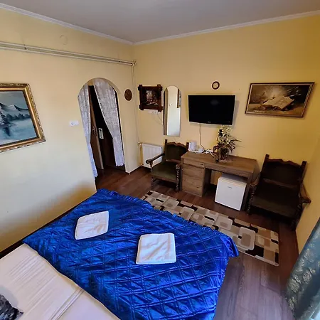 فندق مبيت وإفطار Laguna Panzio Szántód